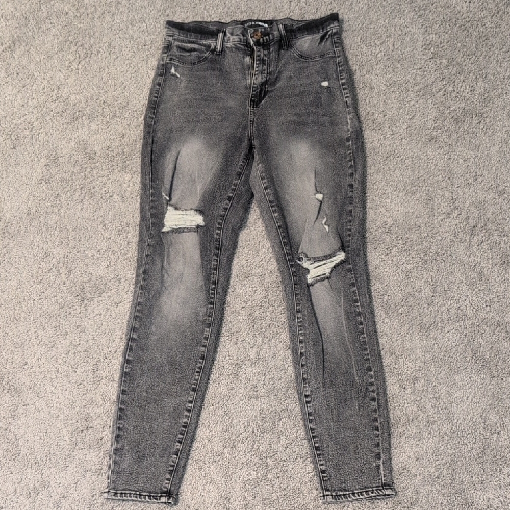 Fashion Nova Charcoal Distressed Skinny Jeans